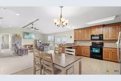 145 Gentle Breeze, Floresville, TX 78114 - Photo 4