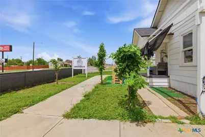 201 S 31st Street, Temple, TX 76504 - Photo 4