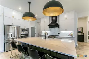 111 Lago Viento Ln, Belton, TX 76513 - Photo 6