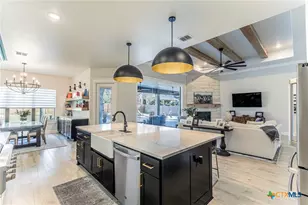 111 Lago Viento Ln, Belton, TX 76513 - Photo 8