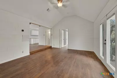 499 Lakeway, Spring Branch, TX 78070 - Photo 6