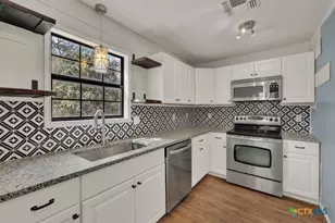 499 Lakeway, Spring Branch, TX 78070 - Photo 14