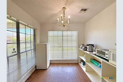 316 Cromwell Drive, Victoria, TX 77901 - Photo 16