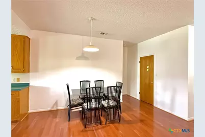 316 Cromwell Drive, Victoria, TX 77901 - Photo 8