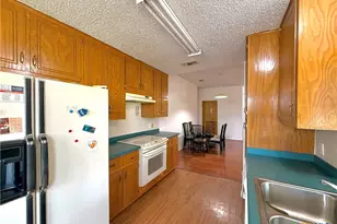 316 Cromwell Dr, Victoria, TX 77901 - Photo 12