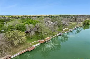 344 Shangrila Ln, New Braunfels, TX 78130 - Photo 12