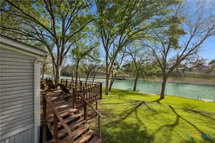 344 Shangrila Ln, New Braunfels, TX 78130 - Photo 18