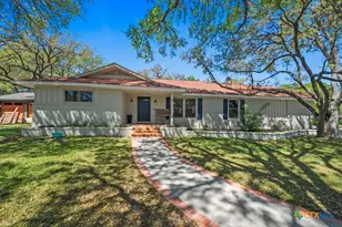 2 La Mesa Dr, New Braunfels, TX 78130 - Photo 2