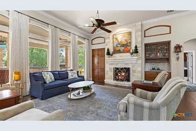 521 Hunters Trophy, New Braunfels, TX 78132 - Photo 4