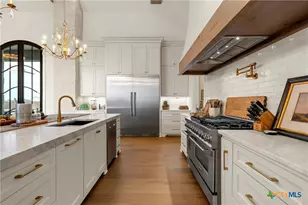 117 Iris St, Lorena, TX 76655 - Photo 12