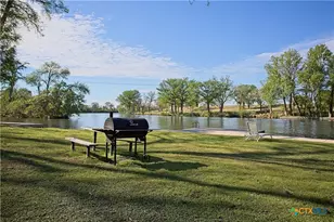 955 River Hill, New Braunfels, TX 78130 - Photo 32