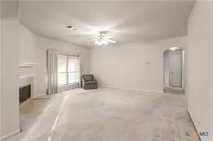 955 River Hill, New Braunfels, TX 78130 - Photo 6