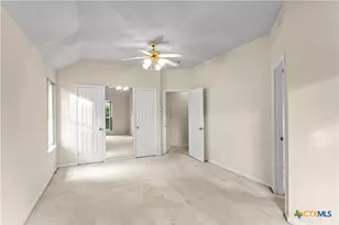 955 River Hill, New Braunfels, TX 78130 - Photo 14