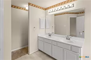 955 River Hill, New Braunfels, TX 78130 - Photo 18