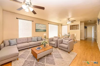 104 W Beeline Lane, Harker Heights, TX 76548 - Photo 1