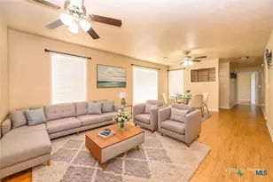 104 W Beeline Ln, Harker Heights, TX 76548 - Photo 1