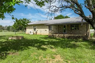 199 Apache Springs Rd, Briggs, TX 78608 - Photo 1