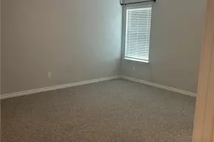 612 Barbary Coast Ln, Jarrell, TX 76537 - Photo 8