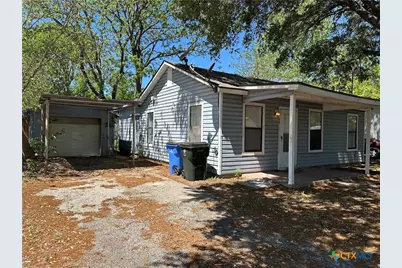 908 Pecan Street, Seguin, TX 78155 - Photo 2