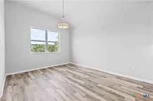 1361 Yaupon Dr, Fischer, TX 78623 - Photo 6