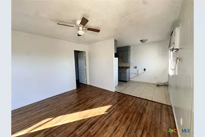 405 W Avenue E Branch, Killeen, TX 76541 - Photo 10