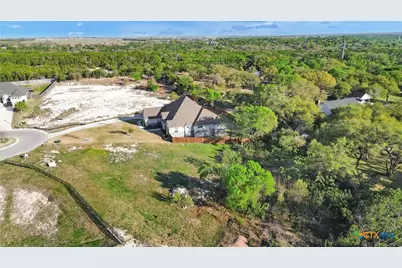 7092 Troyan Lane, Temple, TX 76502 - Photo 10