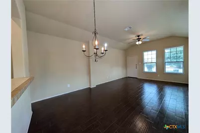 534 Creekside Circle, New Braunfels, TX 78130 - Photo 6