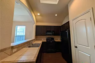 534 Creekside Cir, New Braunfels, TX 78130 - Photo 10