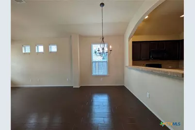 534 Creekside Circle, New Braunfels, TX 78130 - Photo 8
