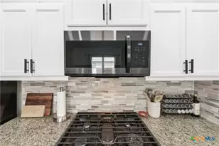 175 Lake Gln, San Marcos, TX 78666 - Photo 10