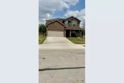 1660 W Nolte Farms Road, Seguin, TX 78155 - Photo 2