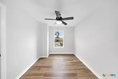 708 S 28th Street #B, Temple, TX 76504 - Photo 18