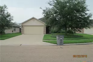 110 Jocelyn Cir, Victoria, TX 77901 - Photo 1