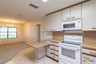 3065 Summit Dr, Belton, TX 76513 - Photo 16