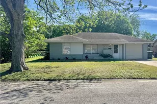 1503 Bexar Ave, Victoria, TX 77901 - Photo 1
