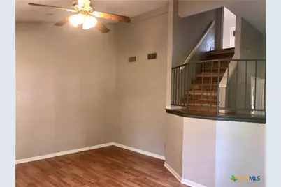 615 Burleson #4, San Marcos, TX 78666 - Photo 4