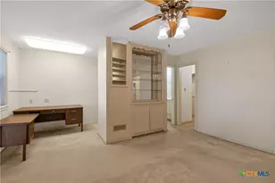 23409 Zac Lentz Pkwy, Victoria, TX 77905 - Photo 36