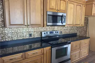 27 Schaefer Rd, Victoria, TX 77905 - Photo 18