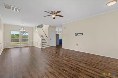 300 Rustic Trail, Cibolo, TX 78108 - Photo 6