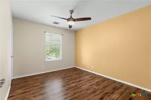300 Rustic Tr, Cibolo, TX 78108 - Photo 20