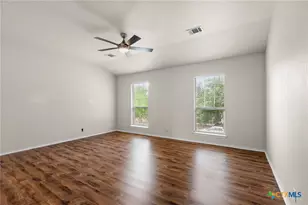 300 Rustic Tr, Cibolo, TX 78108 - Photo 14