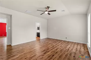 300 Rustic Tr, Cibolo, TX 78108 - Photo 14