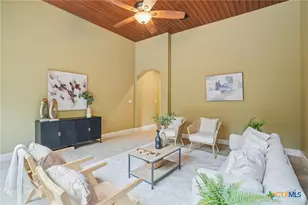 2225 Elm Cedar Dr, New Braunfels, TX 78132 - Photo 6