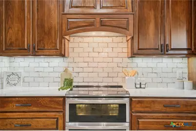 2225 Elm Cedar Drive, New Braunfels, TX 78132 - Photo 10