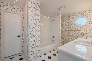 429 Fossil Hills Loop, Spring Branch, TX 78070 - Photo 34