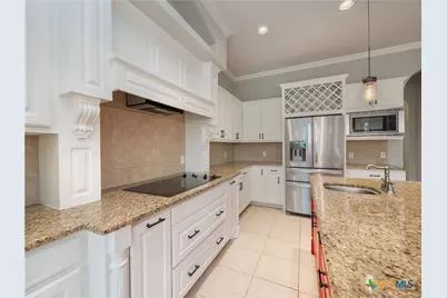 429 Fossil Hills Loop, Spring Branch, TX 78070 - Photo 14