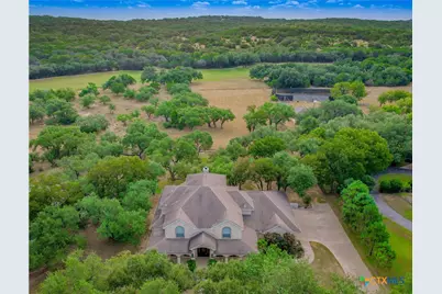 429 Fossil Hills Loop, Spring Branch, TX 78070 - Photo 2