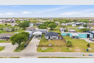 77 Carrie Street, Port O'Connor, TX 77982 - Photo 2