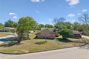 1208 Mooncrest, New Braunfels, TX 78130 - Photo 26