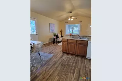 238 Bushtail Drive, New Braunfels, TX 78130 - Photo 6